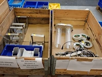 4x pallet diverse metalen assemblagematerialen - afbeelding 1 van  6