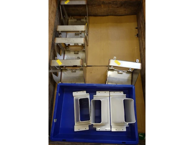 4x pallet diverse metalen assemblagematerialen - afbeelding 5 van  6