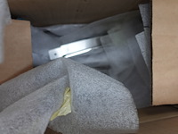 4x pallet diverse montageonderdelen laadpaalproductie - afbeelding 4 van  17