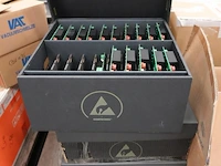 4x pallet diverse onderdelen montage laadpalen - afbeelding 11 van  25