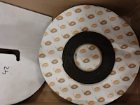 4x pallet diverse onderdelen montage laadpalen - afbeelding 21 van  25