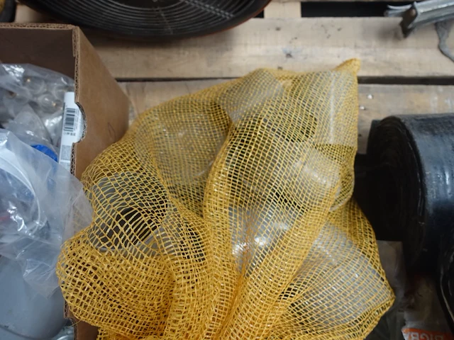 4x pallet diversen - afbeelding 8 van  18