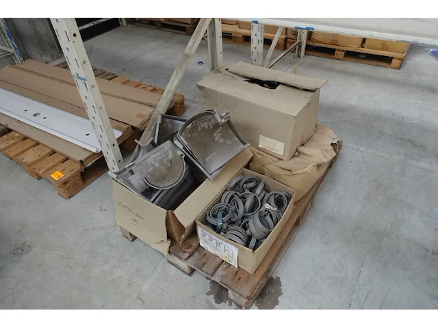 4x pallet diversen - afbeelding 2 van  4