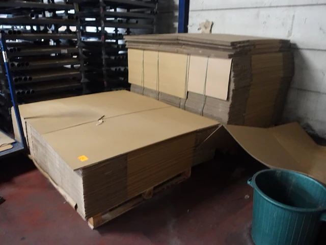 4x pallet kartondozen - afbeelding 2 van  4