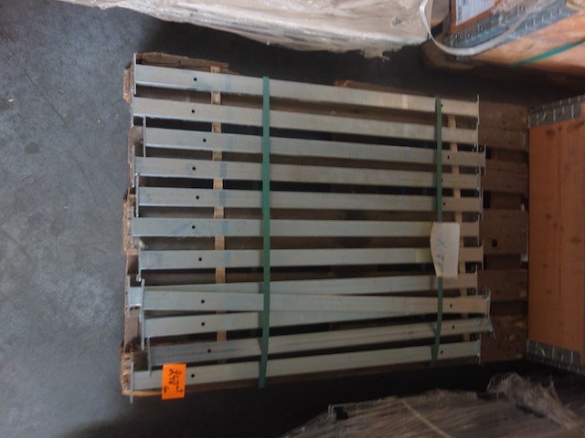 4x pallet metalen dwarsligger - afbeelding 2 van  8