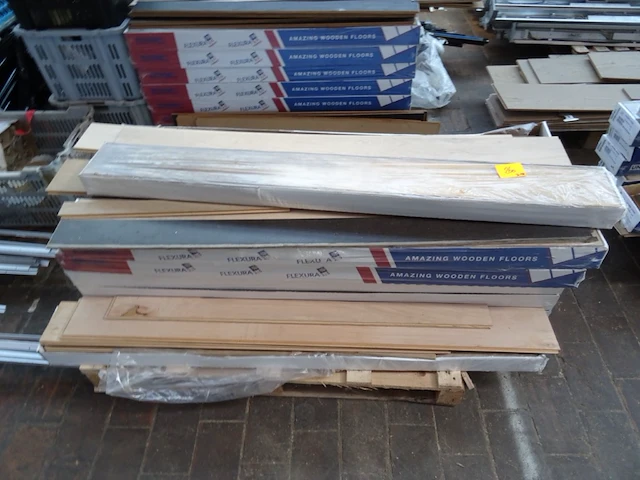 4x pallet rest parket - afbeelding 2 van  9