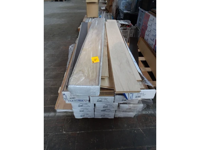 4x pallet rest parket - afbeelding 3 van  9