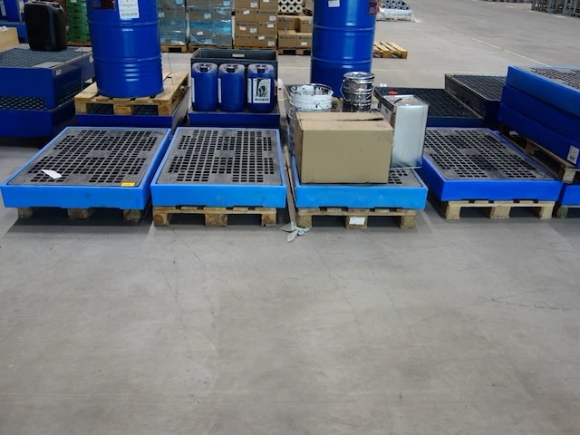 4x pvc lekbak - afbeelding 1 van  3