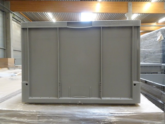 4x stapelbare kunststof bak - afbeelding 1 van  5