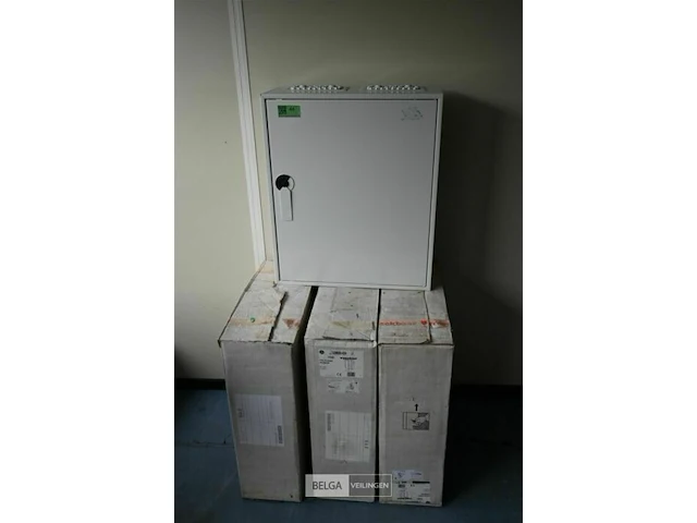 4x stroomkasten vynckier - afbeelding 1 van  2