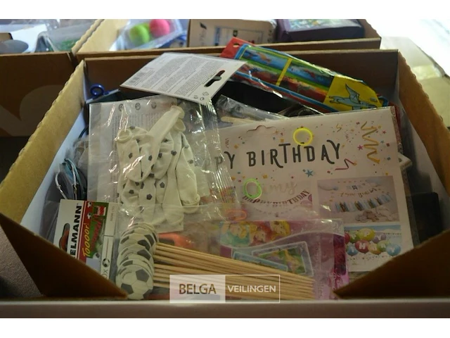 4x suprise box - afbeelding 8 van  13