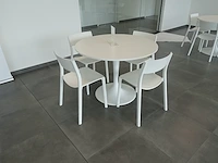 4x tafel + stoelen - afbeelding 4 van  5
