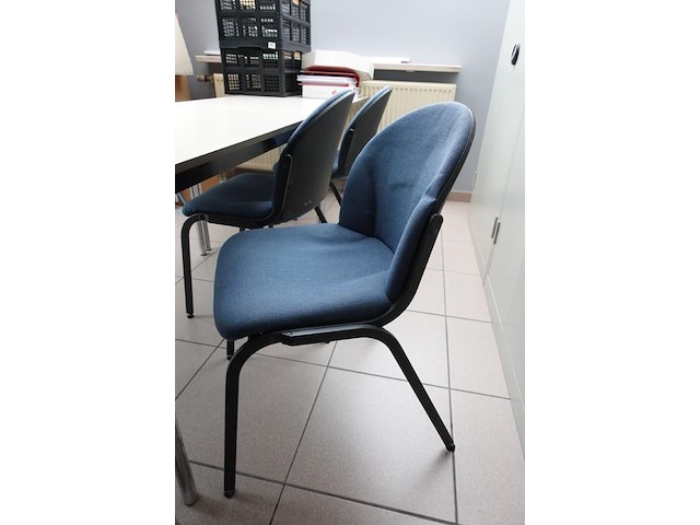 4x tafel + stoelen - afbeelding 5 van  5