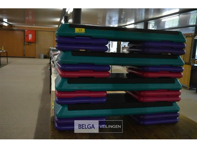 4x the step - afbeelding 1 van  4