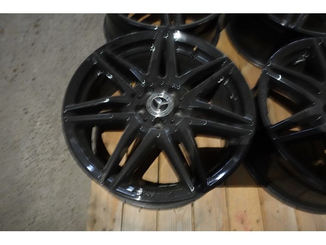 4x velg mercedes amg - afbeelding 8 van  13