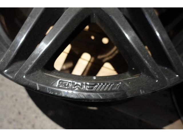 4x velg mercedes amg - afbeelding 11 van  13