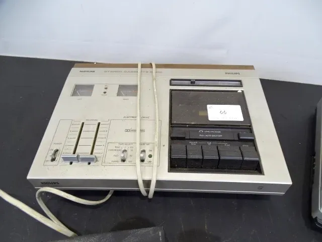 4x vintage cassettespelers - afbeelding 2 van  4