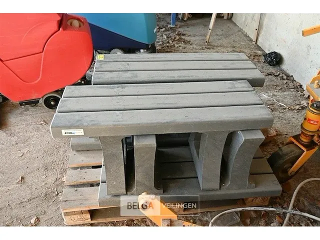4x zitbankjes uit gerecycleerd materiaal 100x40x46 - afbeelding 2 van  2