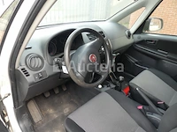 4x4 auto fiat sedici (2011-92.634 km-vin:tsmfyb21s00608157) - afbeelding 2 van  31