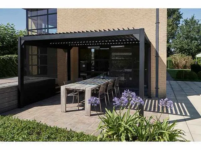 4x4m terrasoverkapping met lamellendak - afbeelding 7 van  10