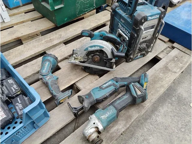 5 accu gereedschappen makita - afbeelding 3 van  3