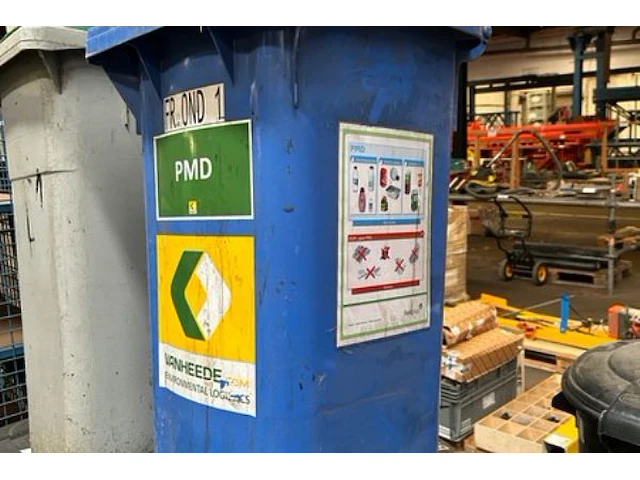 5 afvalcontainers - afbeelding 2 van  3