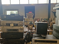 5 audiotoestellen - afbeelding 1 van  1