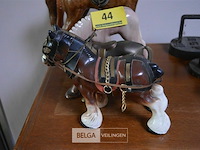 5 beeldjes van paarden - afbeelding 3 van  5