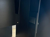 5 bureaus, stoelen en kastjes - afbeelding 9 van  13