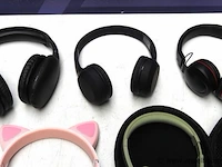 5 div headphones, zonder kabels, werking niet gekend - afbeelding 2 van  3