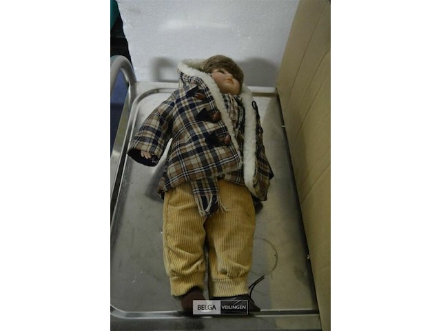 ±5 div poppen - afbeelding 3 van  3