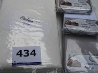 5 diverse bedtextiel - afbeelding 1 van  3