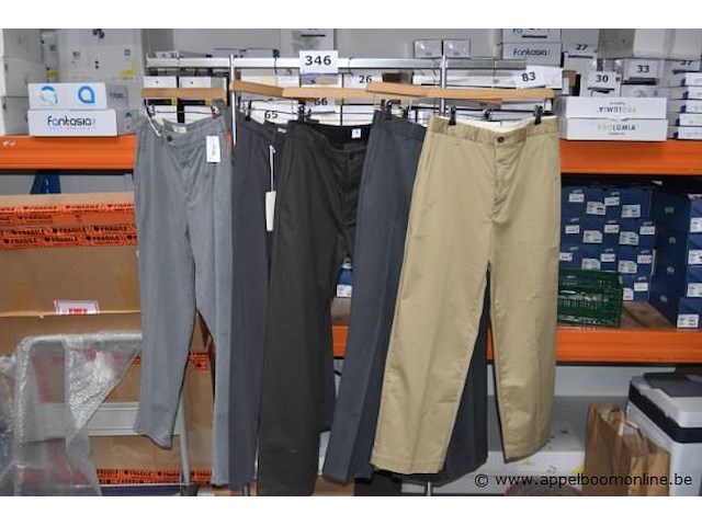 5 diverse broeken diverse maten - afbeelding 1 van  4