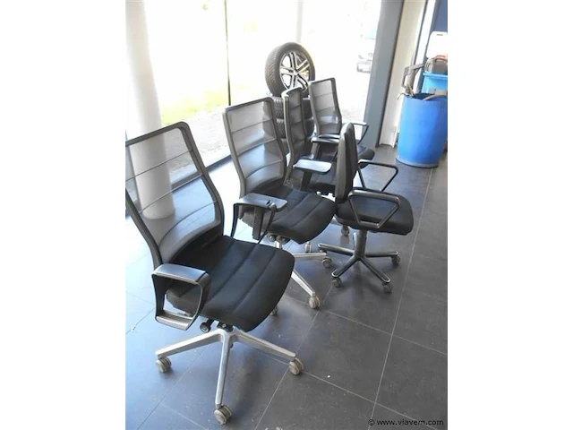 5 diverse bureelstoelen - afbeelding 2 van  2