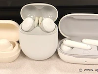 5 diverse earpods, zonder kabels, werking niet gekend - afbeelding 2 van  3