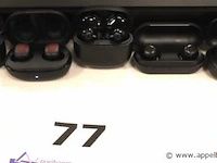 5 diverse earpods, zonder kabels, werking niet gekend - afbeelding 1 van  3