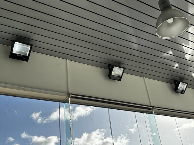 5 diverse ledstralers - afbeelding 1 van  3