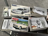 5 diverse modelbouwauto’s - afbeelding 5 van  7