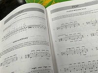 5 diverse partituurboeken voor drums en percussie - afbeelding 8 van  10