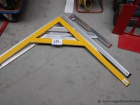 5 diverse winkelhaken - afbeelding 1 van  1
