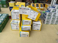 5 dozen afstandschroeven; nagelpluggen - afbeelding 1 van  8