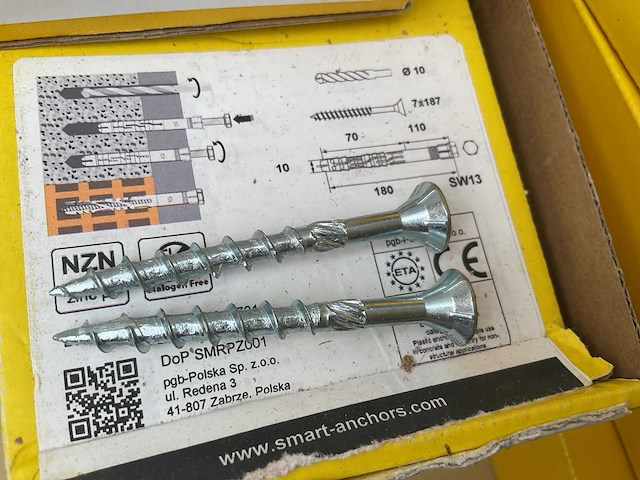 5 dozen afstandschroeven; nagelpluggen - afbeelding 8 van  8