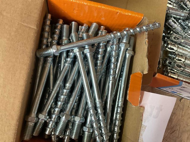 5 dozen ankerbouten; betonschroeven - afbeelding 4 van  5
