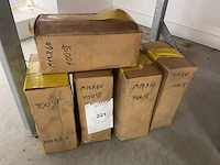 5 dozen bouten - afbeelding 1 van  4