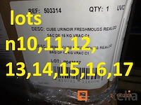 5 dozen freshmouss realco urinoirblokjes, de zakken zijn 16 kg - afbeelding 1 van  3