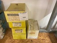 5 dozen roofingnagels; nagels plat geruite kop - afbeelding 1 van  5