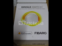 5 fibaro-gerelateerde items - winkelwaarde €230 - afbeelding 3 van  4