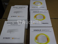 5 fibaro-gerelateerde items - winkelwaarde €230 - afbeelding 4 van  4