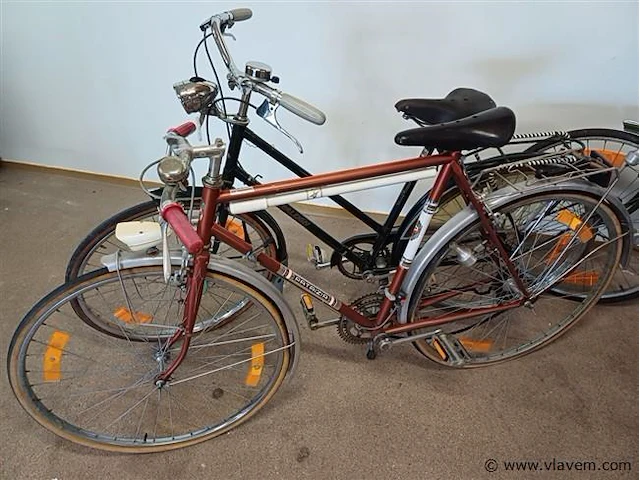 5 fietsen - afbeelding 3 van  3