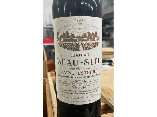 5 flessen château beau-site-saint-estèphe, 1983 - afbeelding 1 van  2